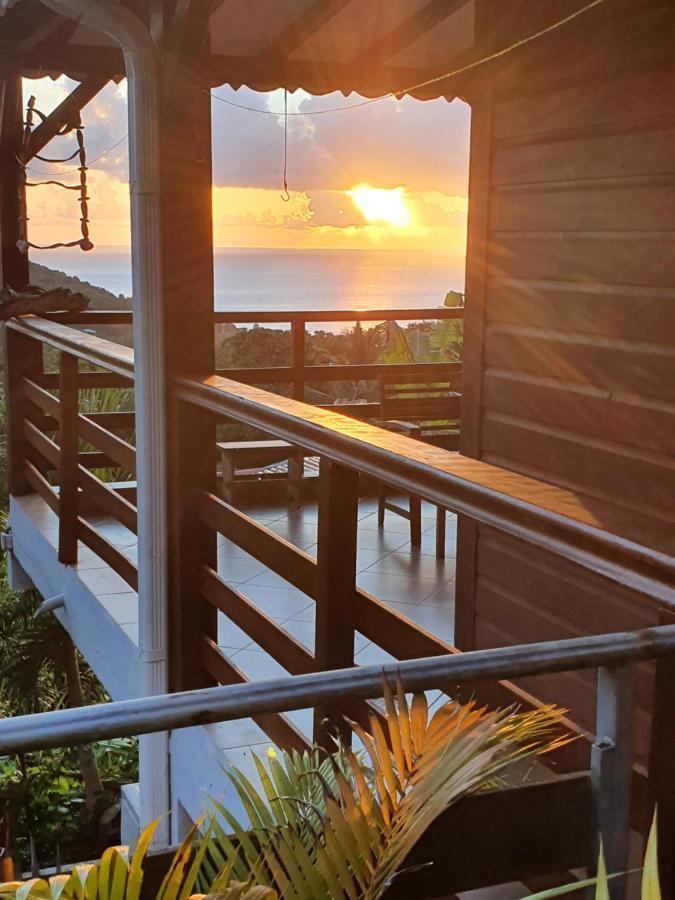 Villa MIELéCAJOU, entre mer et montagne Deshaies Extérieur photo